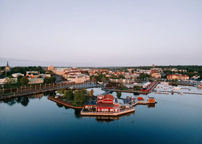 Badholmen Restaurang & Hotell